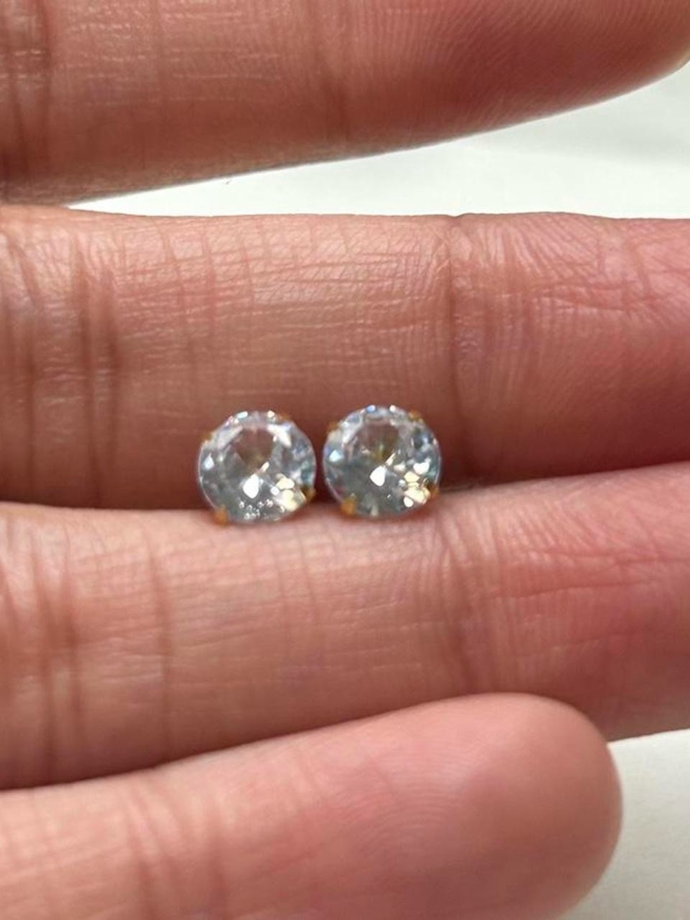 Classic Clear Crystal Stud Earrings - Gold Prong